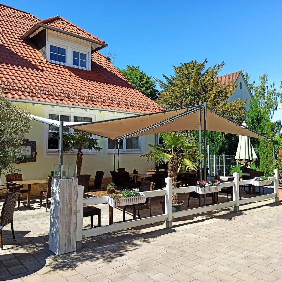 Hotel Speeter Weisenheim am Berg Exterior photo