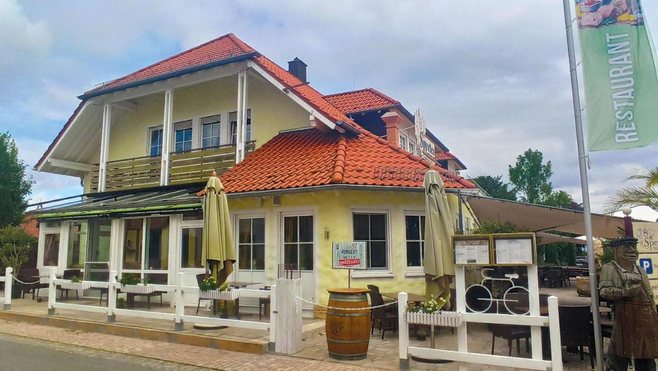 Hotel Speeter Weisenheim am Berg Exterior photo